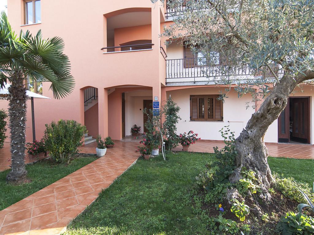 Apartments Cvek Rovinj Exterior foto