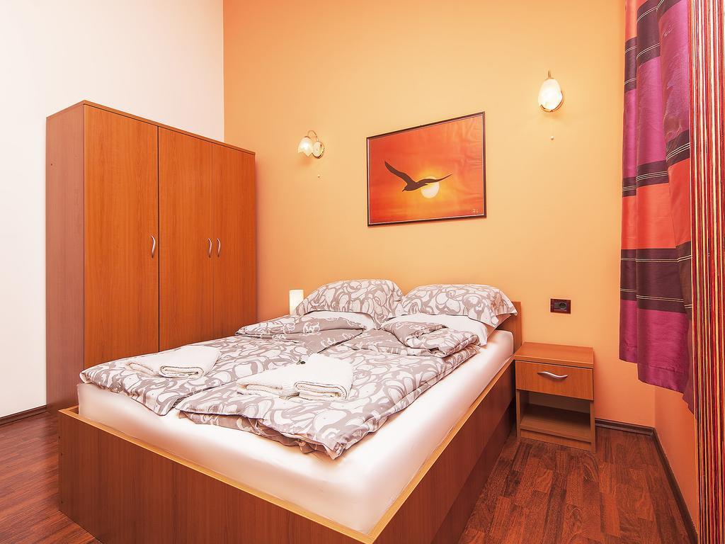 Apartments Cvek Rovinj Exterior foto