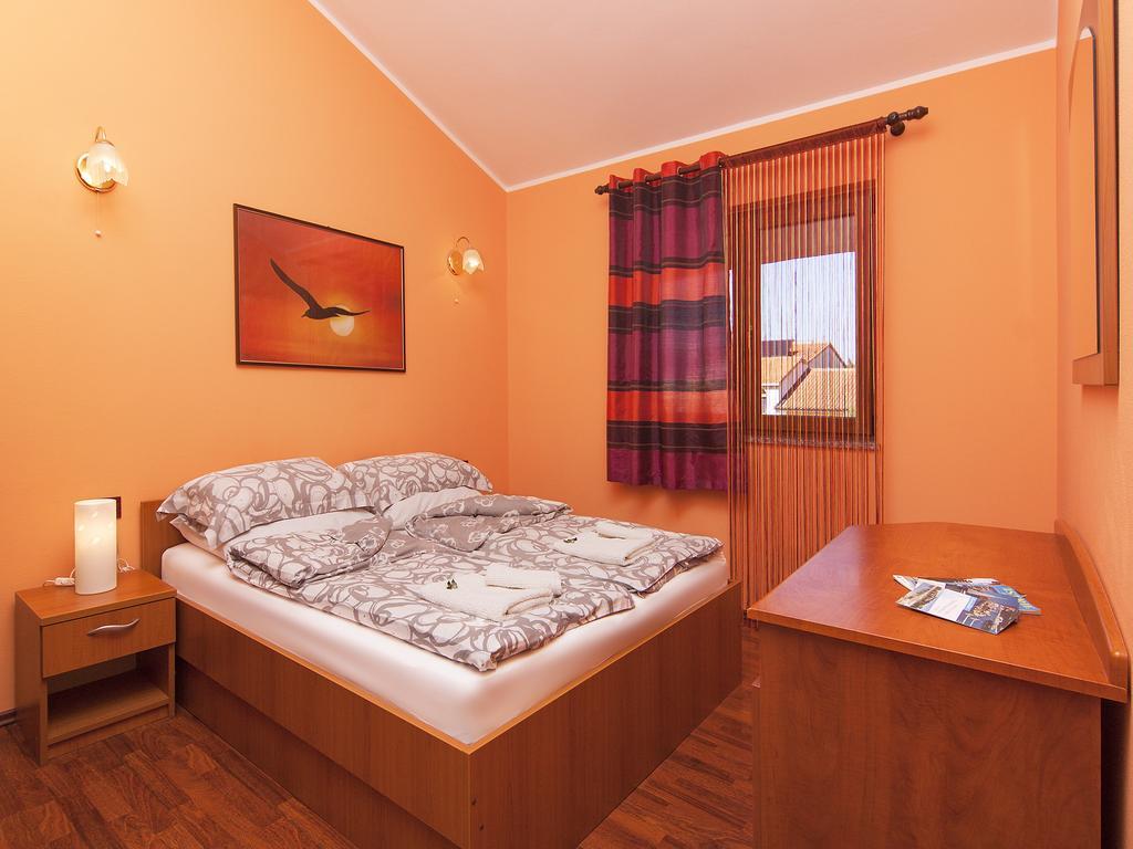 Apartments Cvek Rovinj Habitación foto